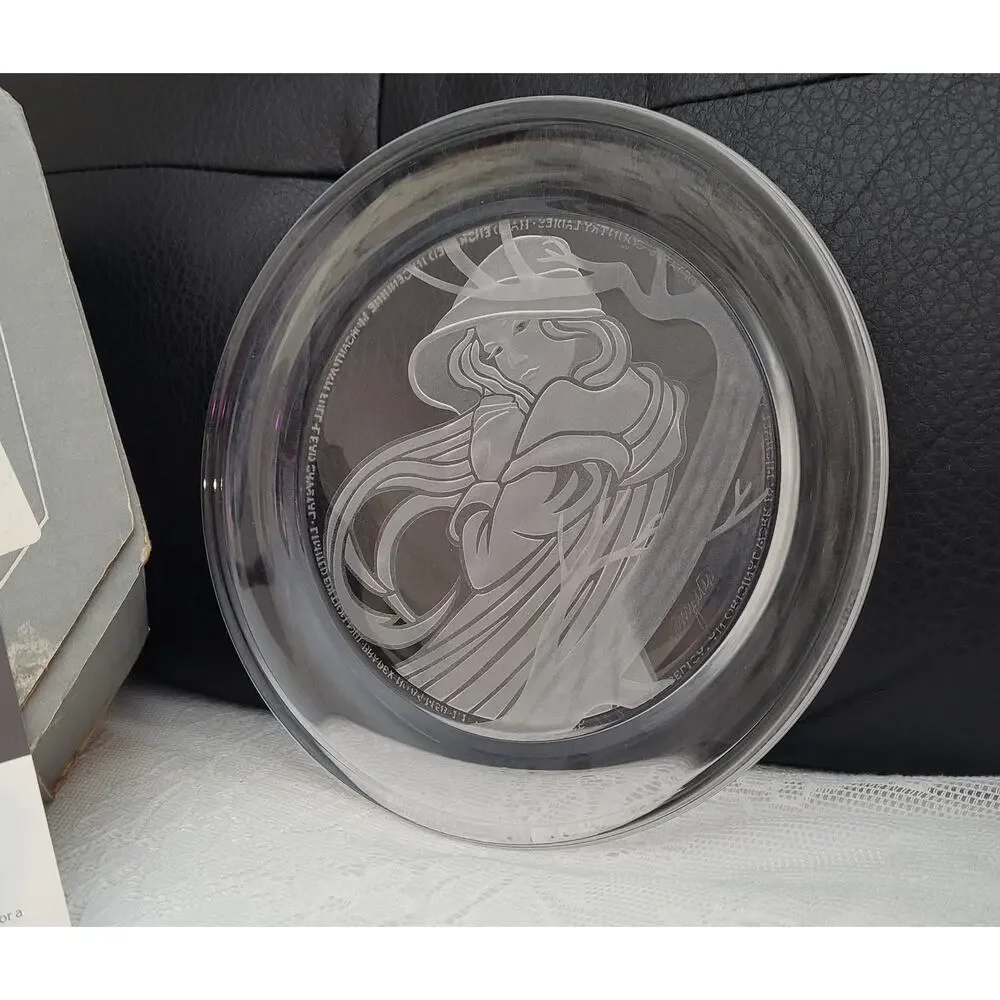 Morganstown Michael Yates crystal plate, country ladies series 